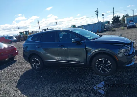 2024 Kia Sportage Hybrid Lx z USA, uszkodzony, nr VIN KNDPUCDG3R7171759